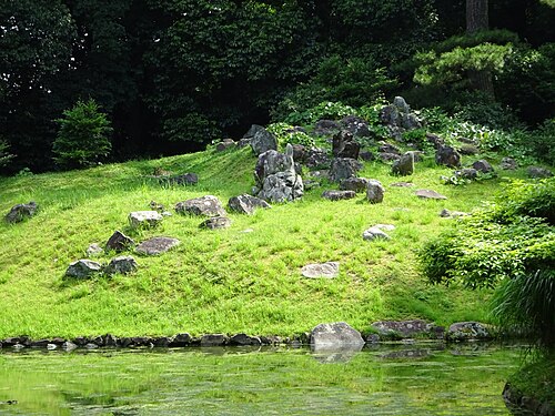 栗林公園の別アングルを確認できる実写写真 2