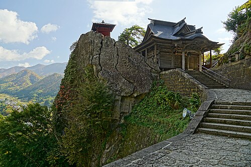 山寺（立石寺）の別アングルを確認できる実写写真 2